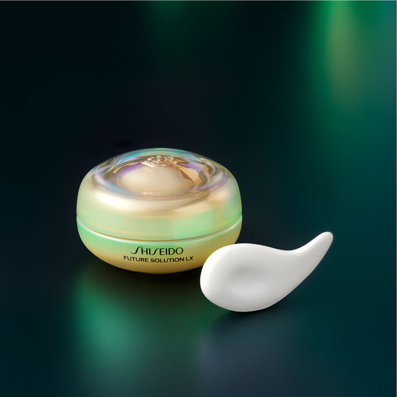 Future Solution LX Legendary Enmei Ultimate Brilliance Eye Cream,
