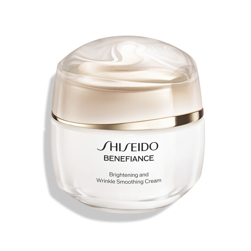 Brightening and Wrinkle Smoothing Cream,